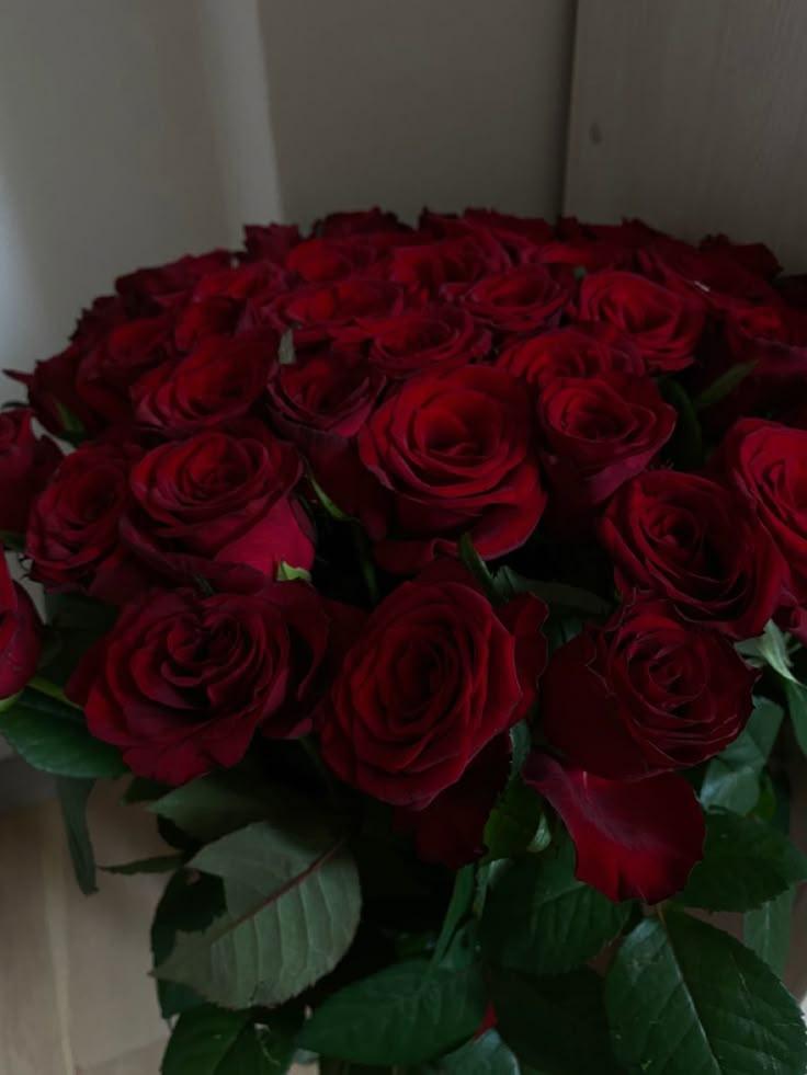 Velvet Twilight: Mysterious Blooms Blend